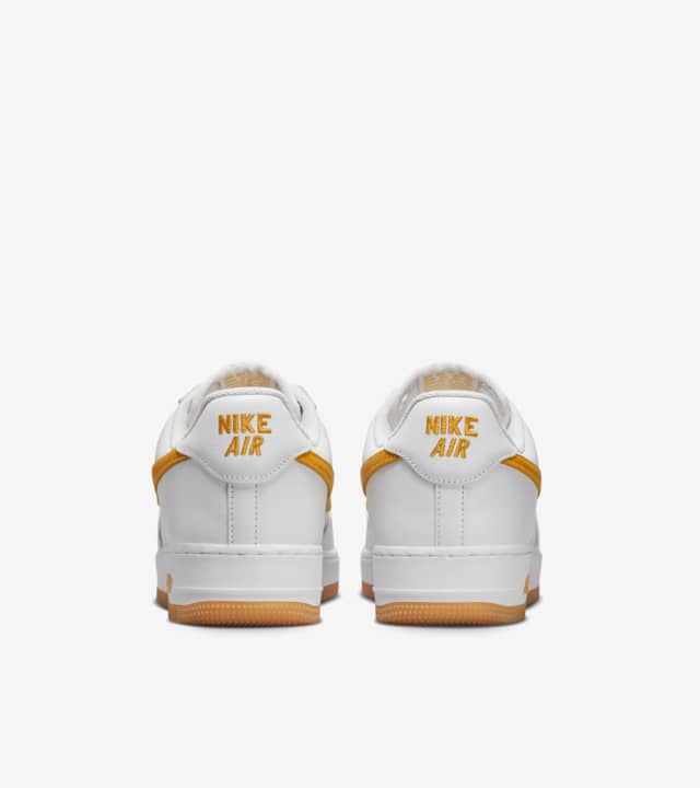 nike air force 1 university gold